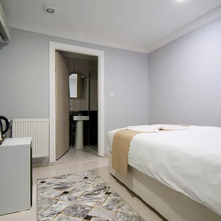 Laleli Otel 3*
